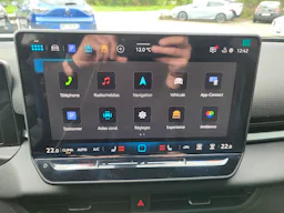 Volkswagen T-Roc  R-LINE 1.5 ETSI HYBRID 150 - S&S - BV DSG 7 occasion - Photo 13