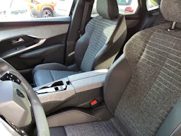 Peugeot 3008  1.2I HYBRID -145 - BV E-DCS6 ALLURE occasion - Photo 23