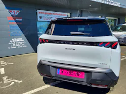 Peugeot 5008  1.2I HYBRID -145 - BV E-DCS6 GT occasion - Photo 21