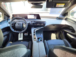 Peugeot 5008  1.2I HYBRID -145 - BV E-DCS6 GT occasion - Photo 4