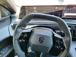 Peugeot 5008  1.2I HYBRID -145 - BV E-DCS6 GT occasion - Photo 6