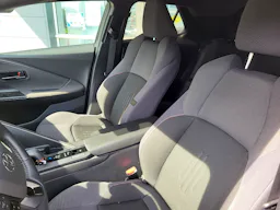 Toyota C-HR 1.8 HYBRID 140 - BV CVT DESIGN occasion - Photo 17