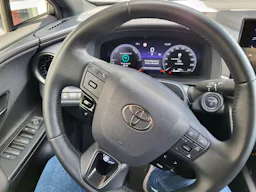 Toyota C-HR  1.8 HYBRID 140 - BV CVT DESIGN occasion - Photo 5