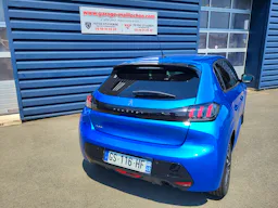 Peugeot 208  1.5 BLUEHDI S&S - 100 ALLURE occasion - Photo 17