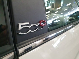 Fiat 500C  1.0 70ch BSG S&S Dolcevita // 3350 € D'OPTIONS occasion - Photo 19