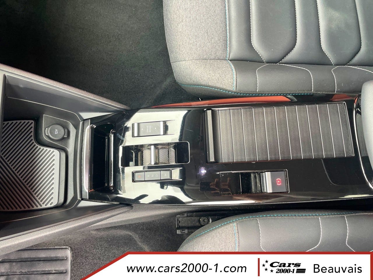 Citroën C4  PureTech 130 S&S EAT8 Shine occasion - Photo 21