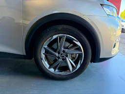 DS DS 7 Crossback  1.6 Hybride 300 EAT8 4x4 occasion - Photo 4