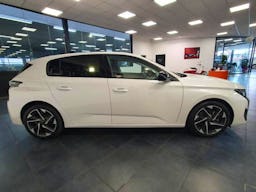 Peugeot 308 1.5 BlueHDi 130ch S&S Allure Pack EAT8 occasion - Photo 5