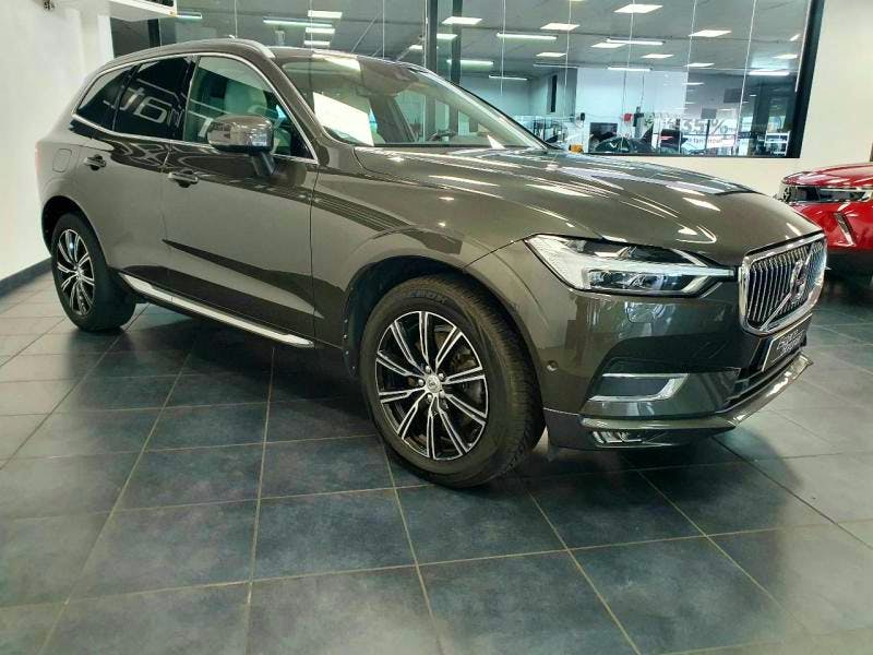 Volvo XC60  D4 AWD 190ch Inscription Luxe Geartronic occasion - Photo 4