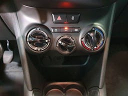 Peugeot 208 1.5 BlueHDi 100ch E6.c Active BVM5 86g 5p occasion - Photo 17