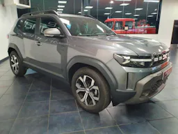 Dacia Duster  1.2 mild hybrid 130ch Expression + Pack Hivers // Média Nav occasion - Photo 5