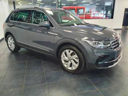 Volkswagen Tiguan 2.0 TDI 150ch Elegance DSG7//MATRIX-LED/PACK HIVERS// occasion - Photo 4