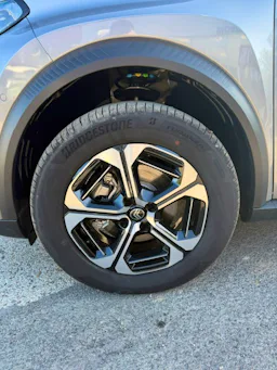 Citroën C3 Aircross  C3 AIRCROSS HYBRIDE 145E-DCS6 MAX 5 PL occasion - Photo 2