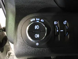 Opel Combo Life  L1H1 1.5 D 100ch Elegance occasion - Photo 17