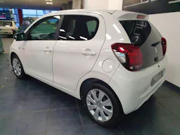 Peugeot 108  VTi 72 Style S&S 85g 5p // Moteur à chaine (TOYOTA) occasion - Photo 4