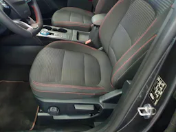 Ford Kuga 2.5 Duratec 190ch FHEV E85 BIO ETHANOL //ST-Line BVA occasion - Photo 11