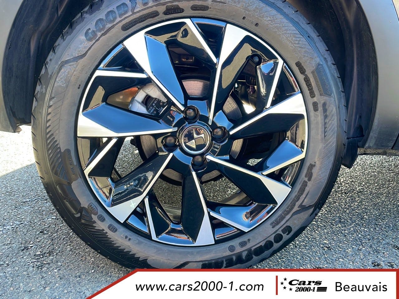 DS DS 3 CROSSBACK  DS3 Crossback PureTech 130 EAT8 Rivoli occasion - Photo 17