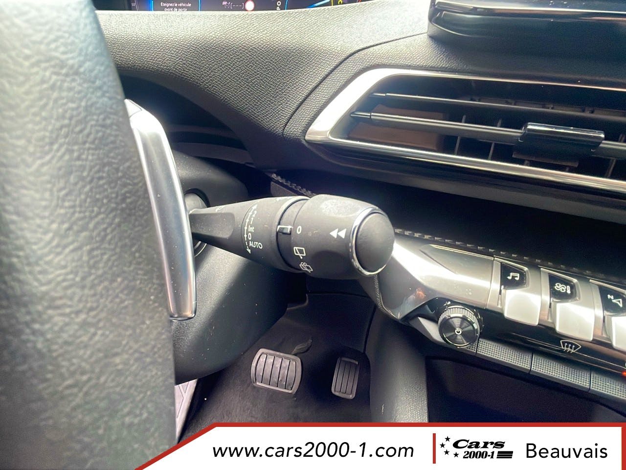 Peugeot 5008  Hybrid 136 e-DCS6 Allure Pack occasion - Photo 21