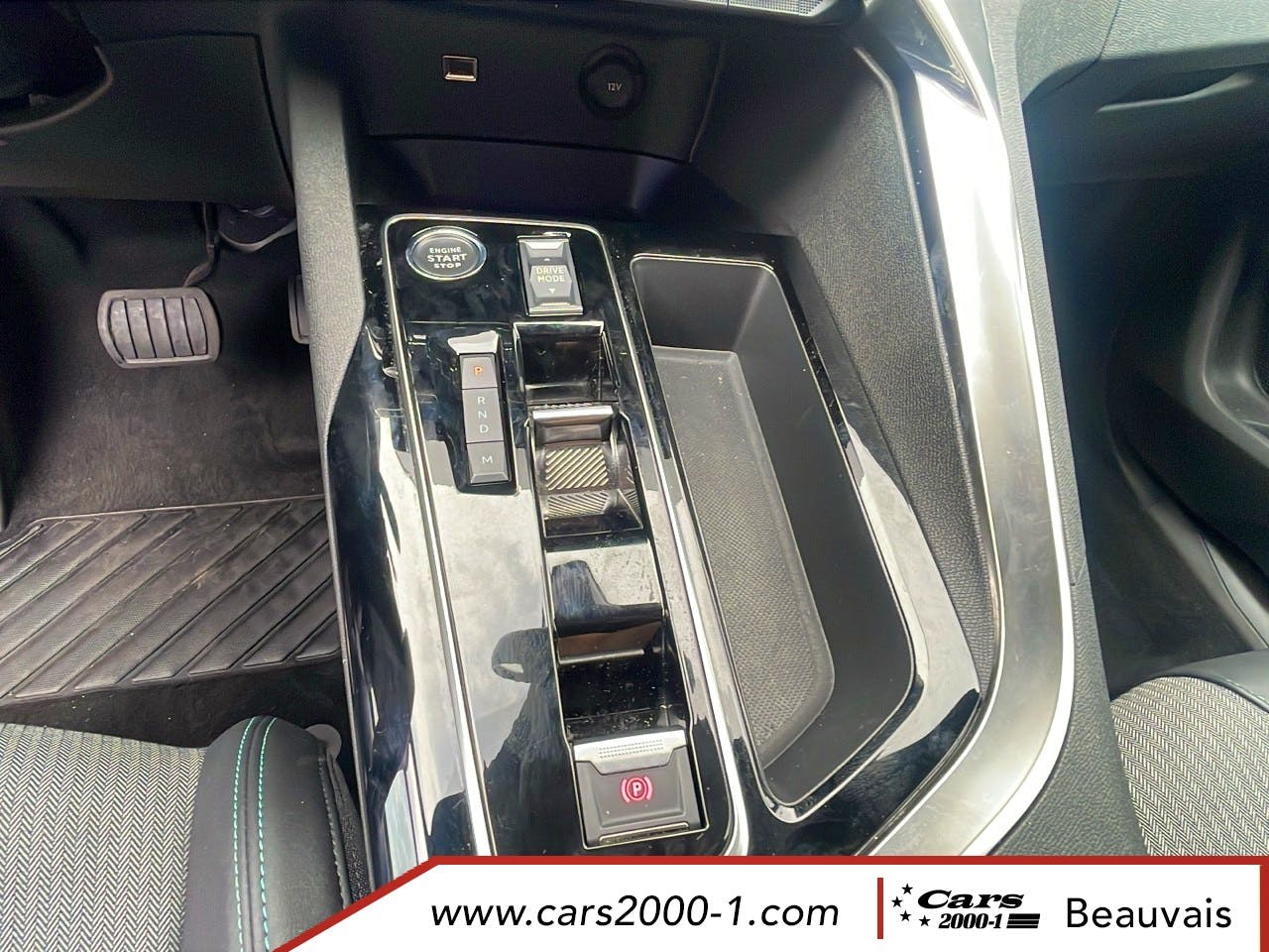 Peugeot 5008  Hybrid 136 e-DCS6 Allure Pack occasion - Photo 23