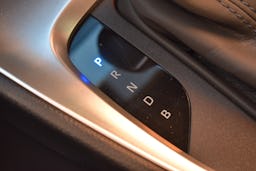 Toyota YARIS CROSS  Hybrid 116h - BV CVT (MC24)  Design occasion - Photo 28