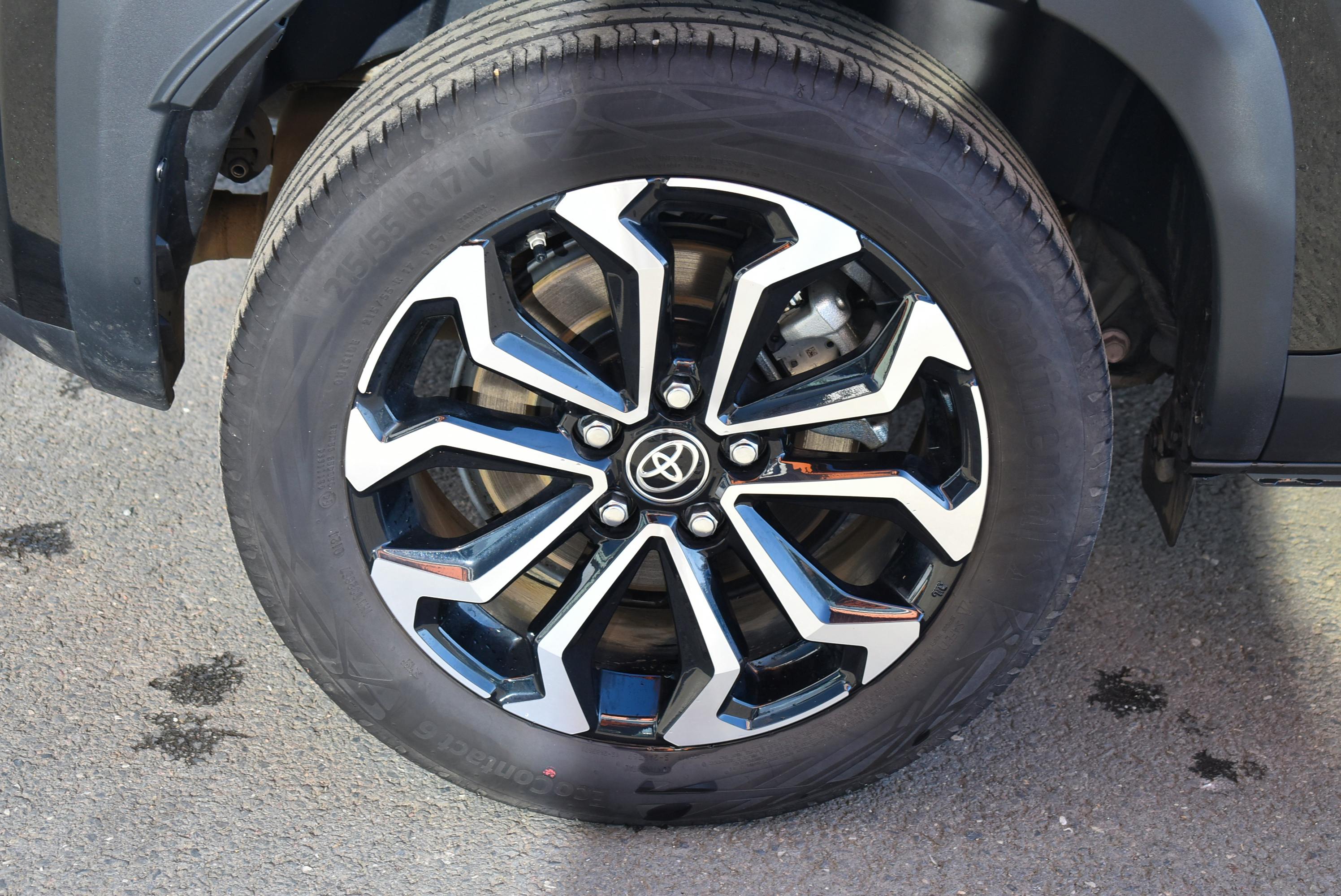 Toyota YARIS CROSS  Hybrid 116h - BV CVT (MC24)  Design occasion - Photo 36