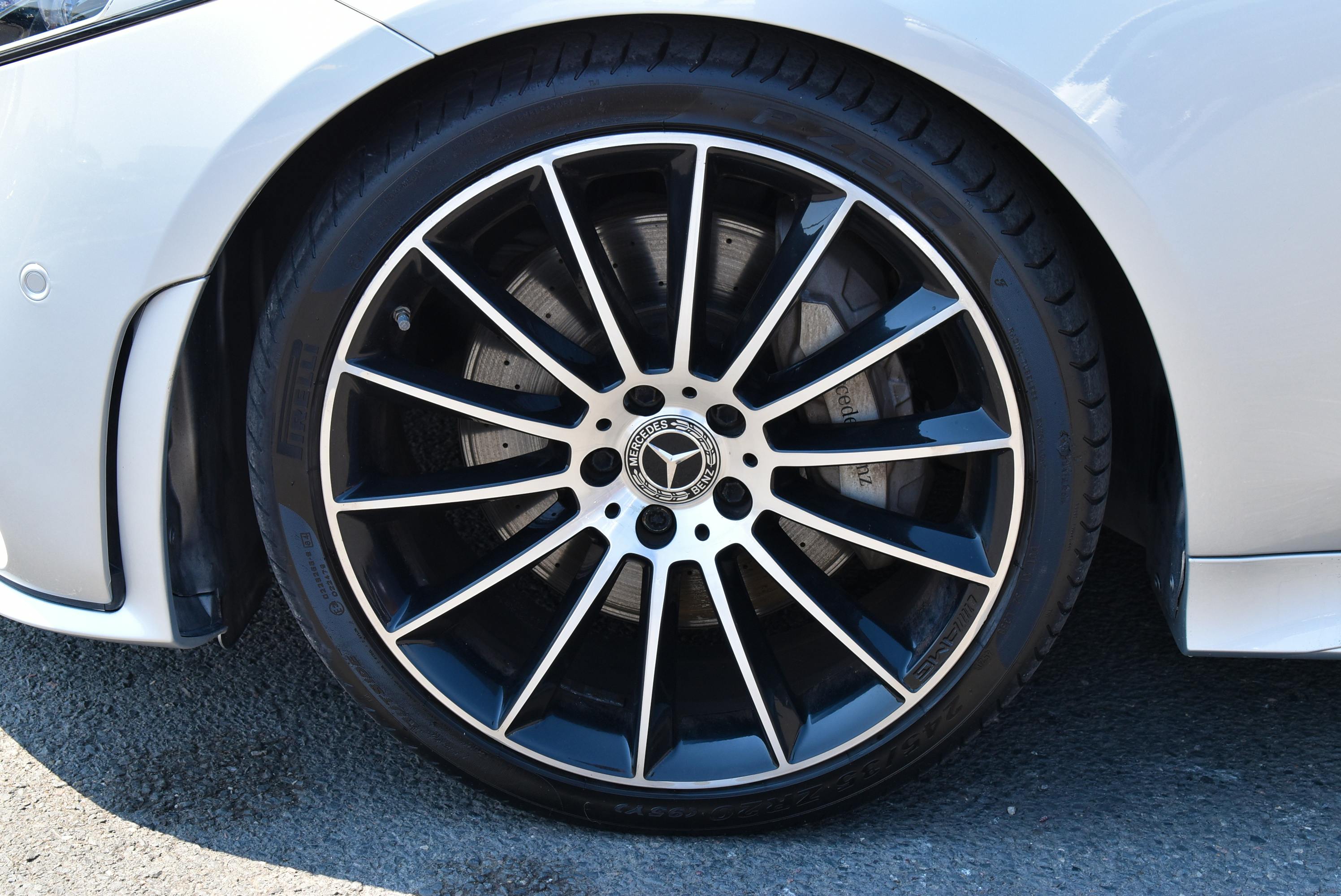 Mercedes Benz Classe CLS  400 D 340CH AMG LINE+ 4MATIC 9G-TRONIC EURO6D-T occasion - Photo 16