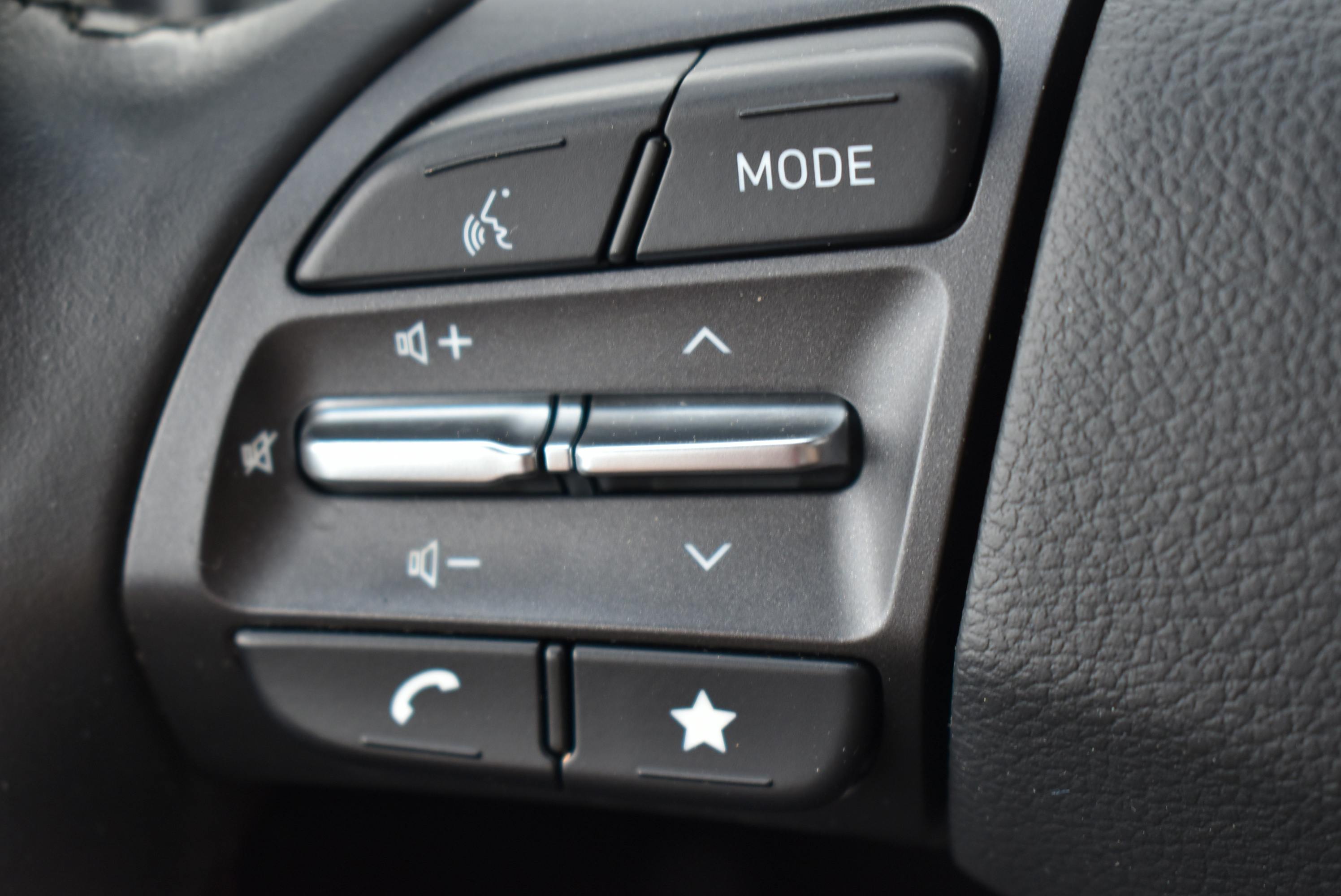 Hyundai Kona  1.0 T-GDI 120CH HYBRID 48V BUSINESS occasion - Photo 22