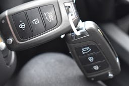 Hyundai Kona  1.0 T-GDI 120CH HYBRID 48V BUSINESS occasion - Photo 26