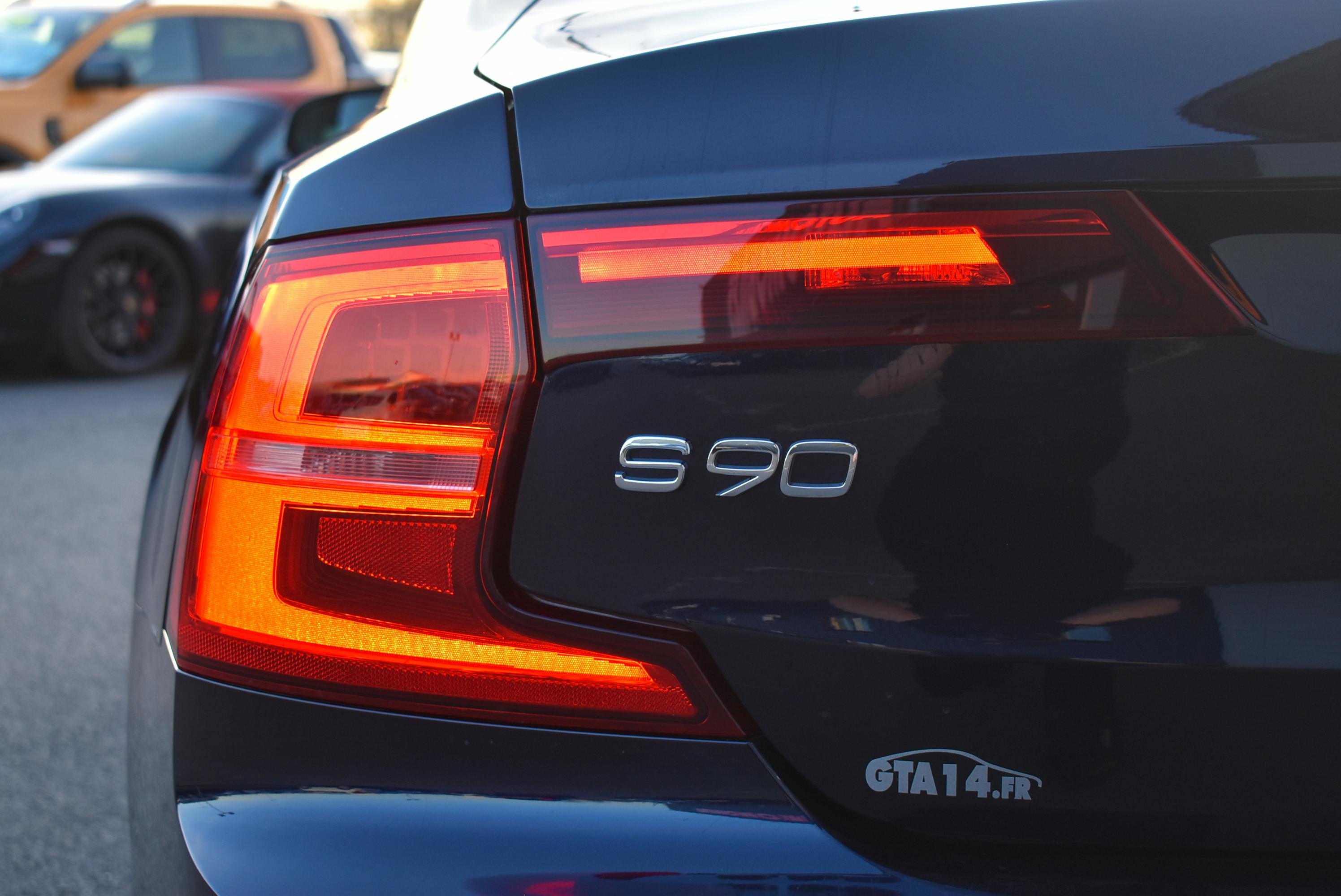 Volvo S90  D4 ADBLUE 190CH BUSINESS EXECUTIVE GEARTRONIC occasion - Photo 40