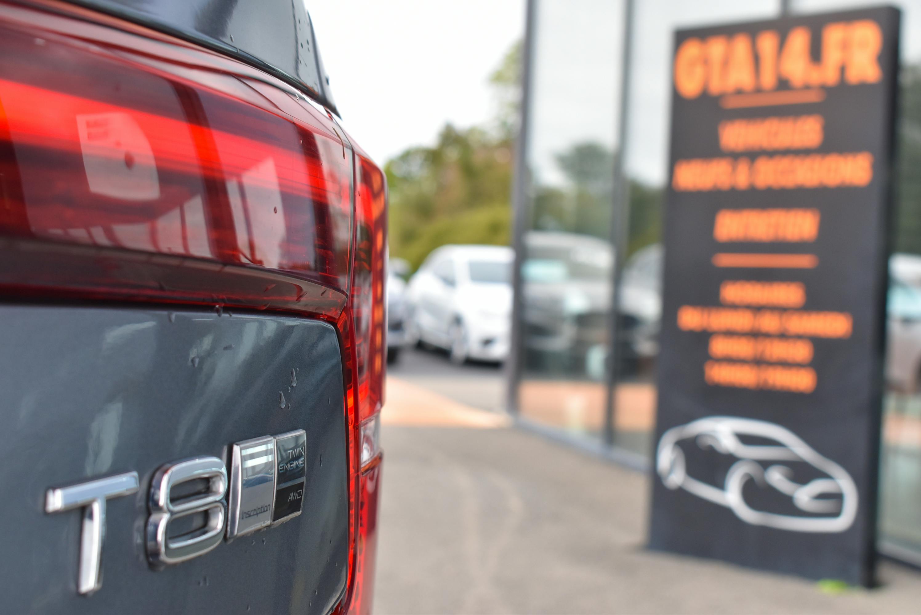 Volvo S60  T8 TWIN ENGINE 303 + 87CH INSCRIPTION FIRST EDITION GEARTRONIC 8 occasion - Photo 19