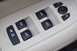 Volvo S60  T8 TWIN ENGINE 303 + 87CH INSCRIPTION FIRST EDITION GEARTRONIC 8 occasion - Photo 22