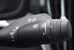Volvo S60  T8 TWIN ENGINE 303 + 87CH INSCRIPTION FIRST EDITION GEARTRONIC 8 occasion - Photo 27