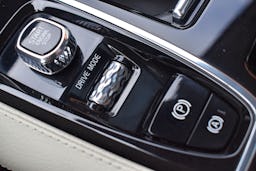 Volvo S60  T8 TWIN ENGINE 303 + 87CH INSCRIPTION FIRST EDITION GEARTRONIC 8 occasion - Photo 34