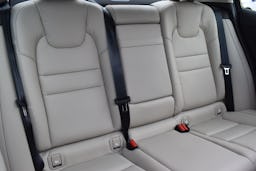 Volvo S60  T8 TWIN ENGINE 303 + 87CH INSCRIPTION FIRST EDITION GEARTRONIC 8 occasion - Photo 5