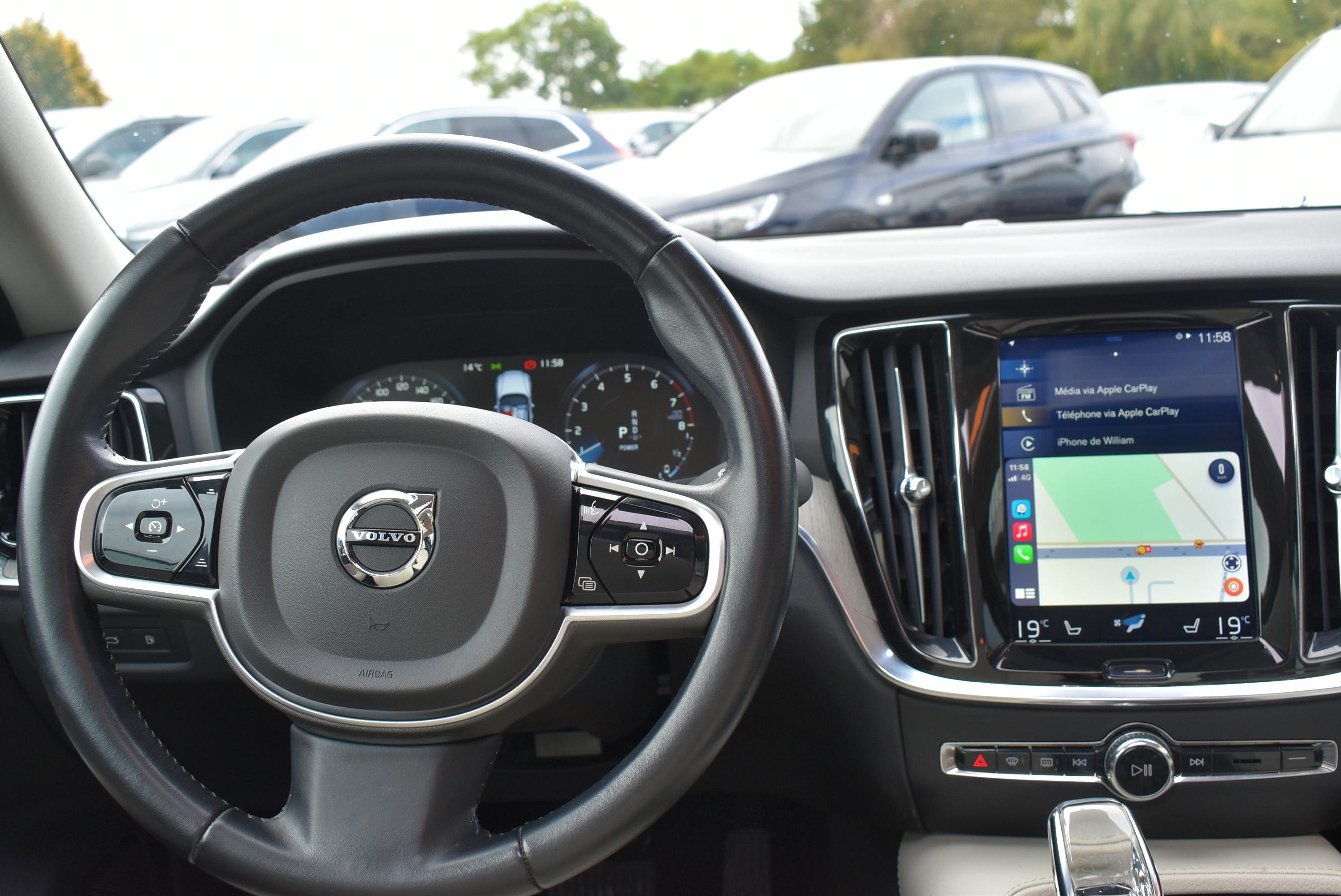 Volvo S60  T8 TWIN ENGINE 303 + 87CH INSCRIPTION FIRST EDITION GEARTRONIC 8 occasion - Photo 7