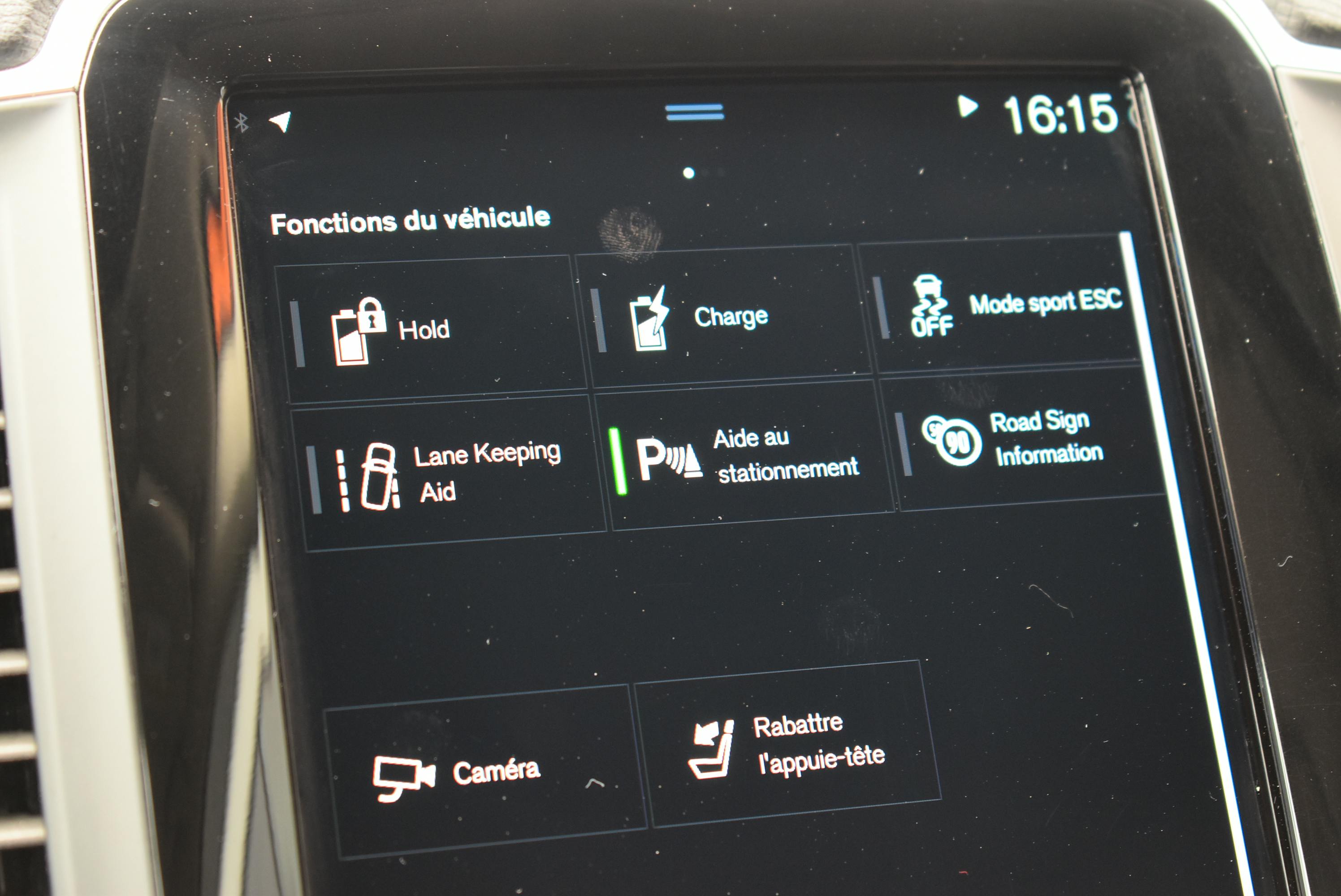 Volvo XC90  T8 AWD 303 + 87CH MOMENTUM GEARTRONIC occasion - Photo 29