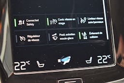 Volvo XC90  T8 AWD 303 + 87CH MOMENTUM GEARTRONIC occasion - Photo 30