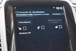 Volvo XC90  T8 AWD 303 + 87CH MOMENTUM GEARTRONIC occasion - Photo 32