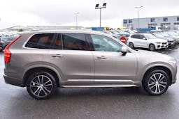 Volvo XC90  T8 AWD 303 + 87CH MOMENTUM GEARTRONIC occasion - Photo 4