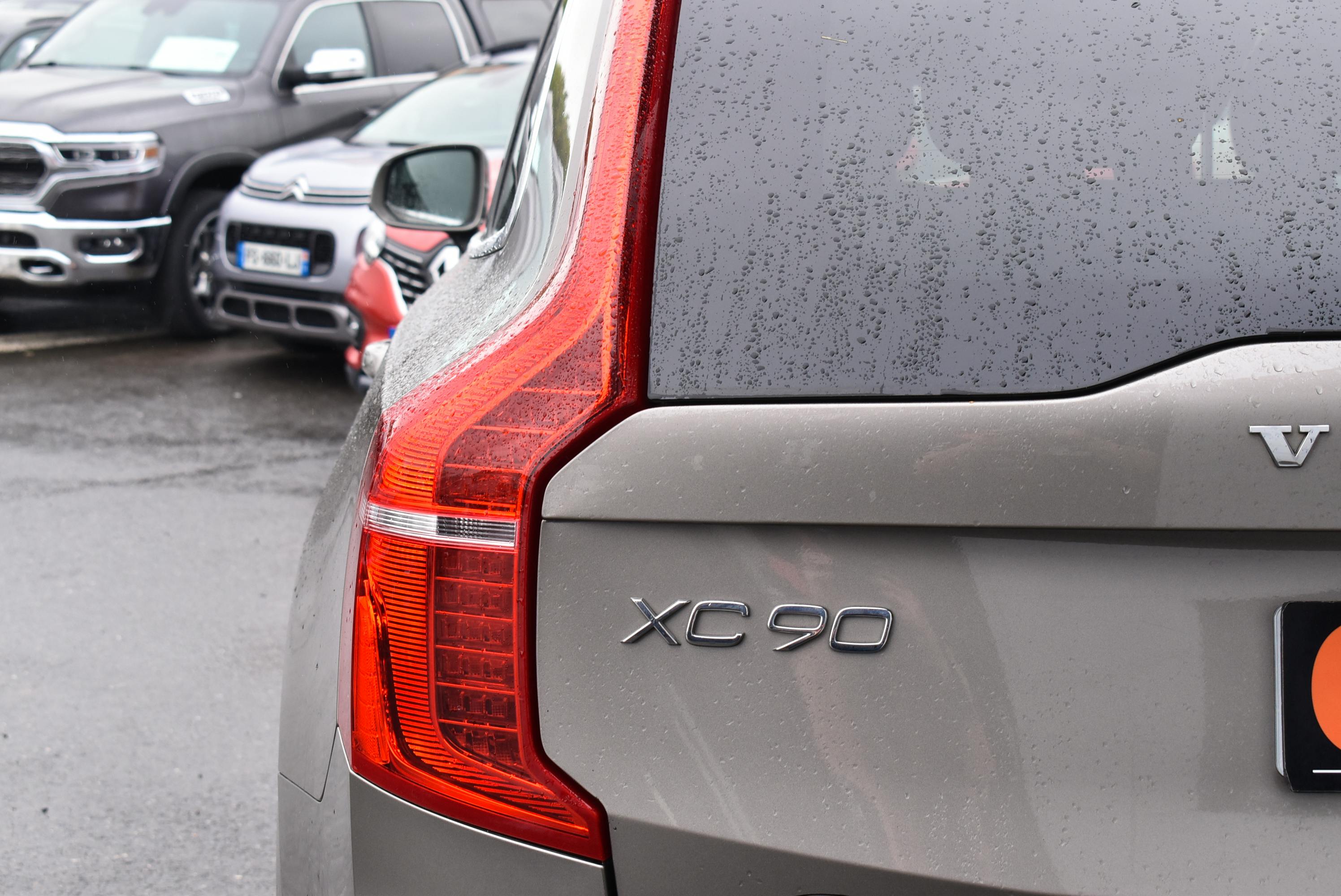 Volvo XC90  T8 AWD 303 + 87CH MOMENTUM GEARTRONIC occasion - Photo 41