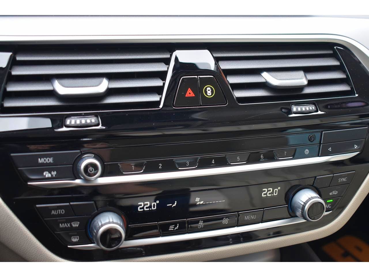 BMW Série 5  530EA 252CH BUSINESS DESIGN EURO6D-T occasion - Photo 13