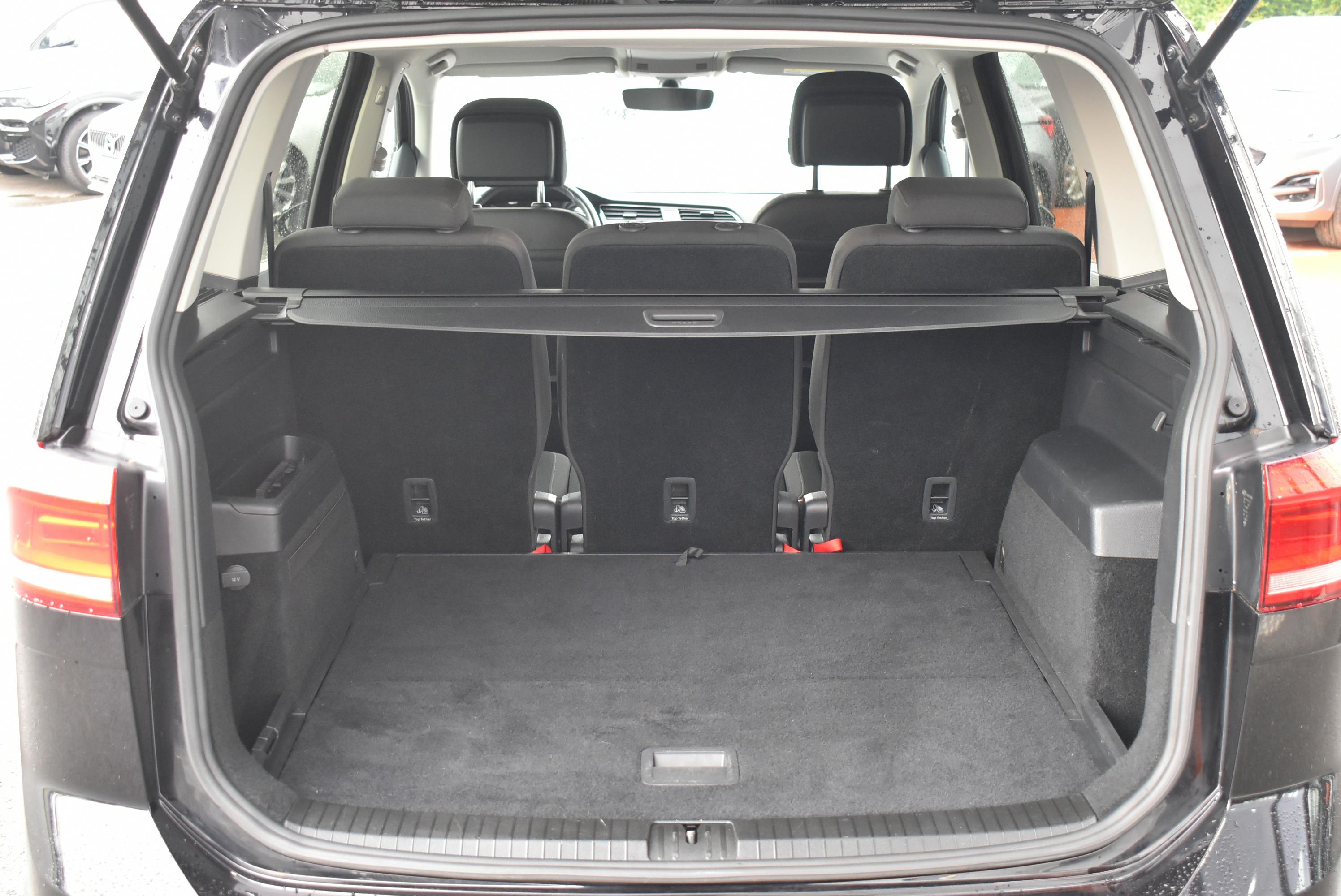 Volkswagen Touran  1.5 TSI EVO 150CH LOUNGE DSG7 5 PLACES EURO6AP occasion - Photo 9