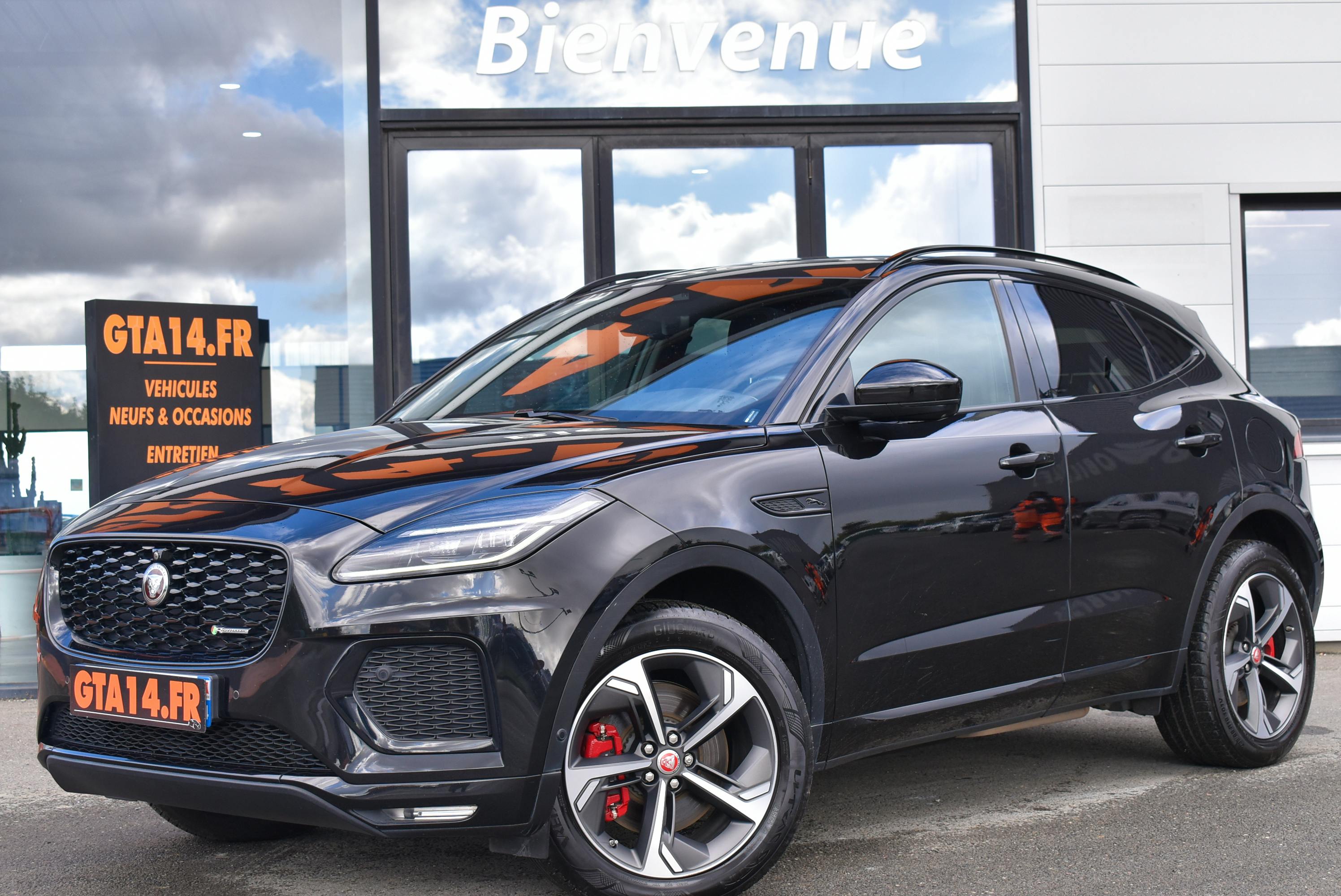 Jaguar E-Pace  P300E PHEV R-DYNAMIC SE BVA AWD occasion - Photo 1