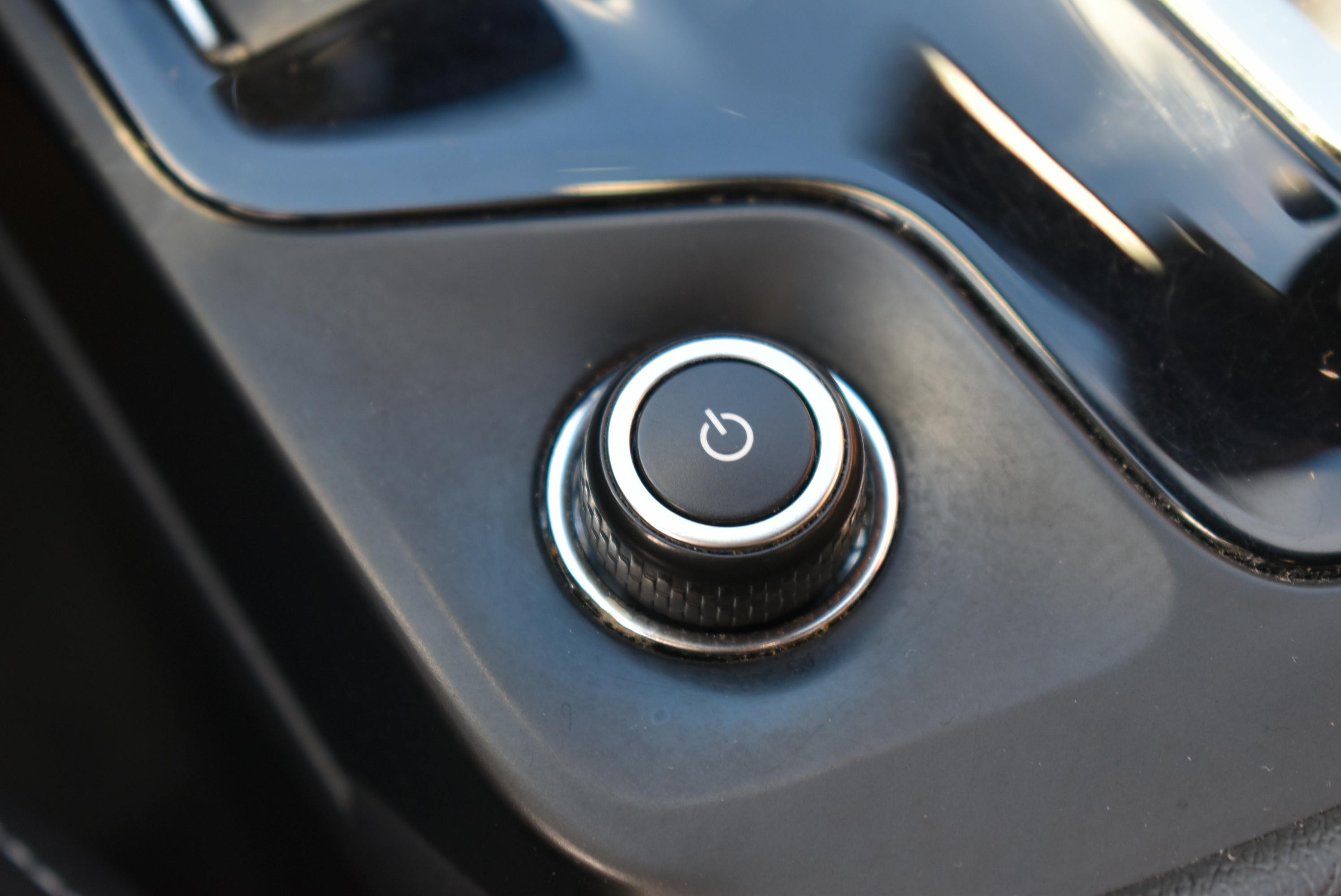 Jaguar E-Pace  P300E PHEV R-DYNAMIC SE BVA AWD occasion - Photo 28