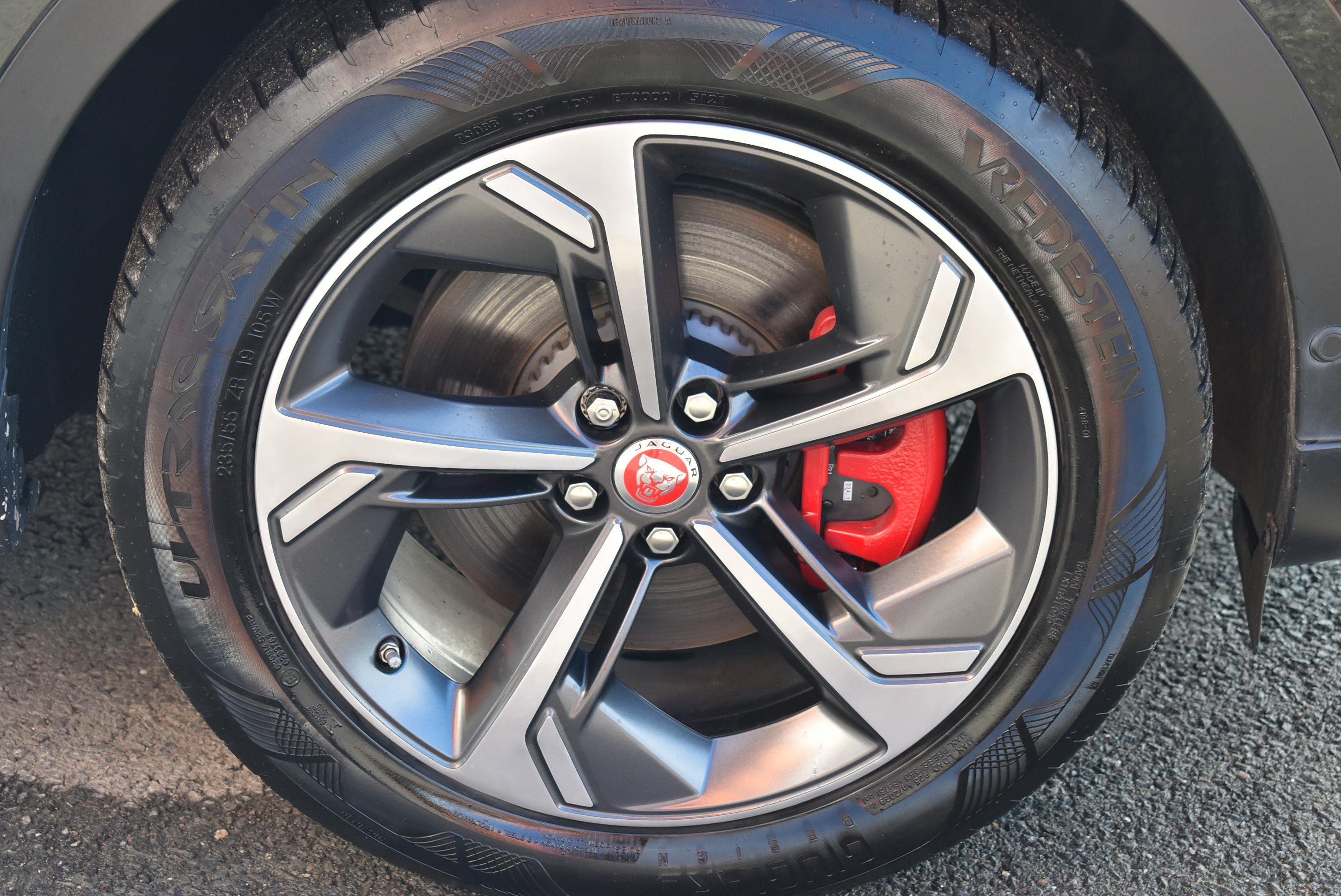Jaguar E-Pace  P300E PHEV R-DYNAMIC SE BVA AWD occasion - Photo 33