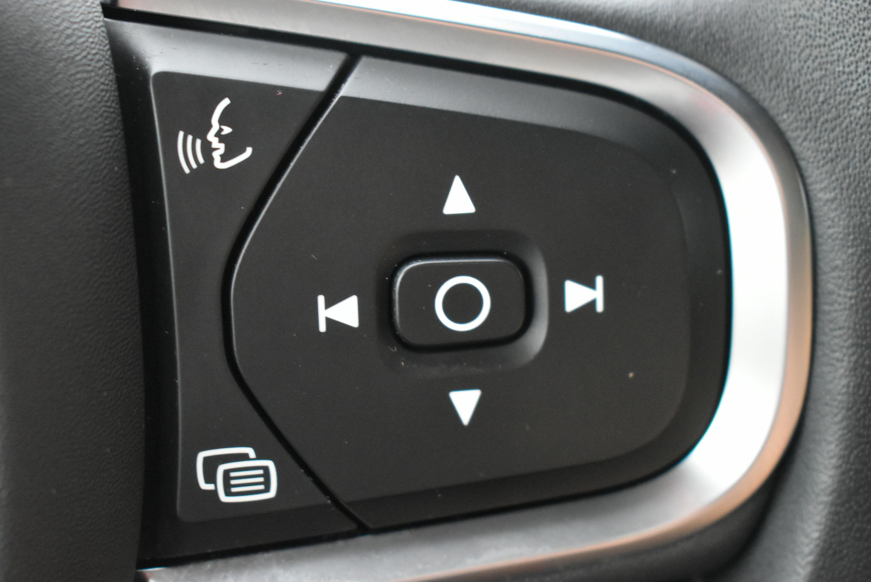 Volvo XC60  T8 TWIN ENGINE 303 + 87CH BUSINESS EXECUTIVE GEARTRONIC occasion - Photo 24