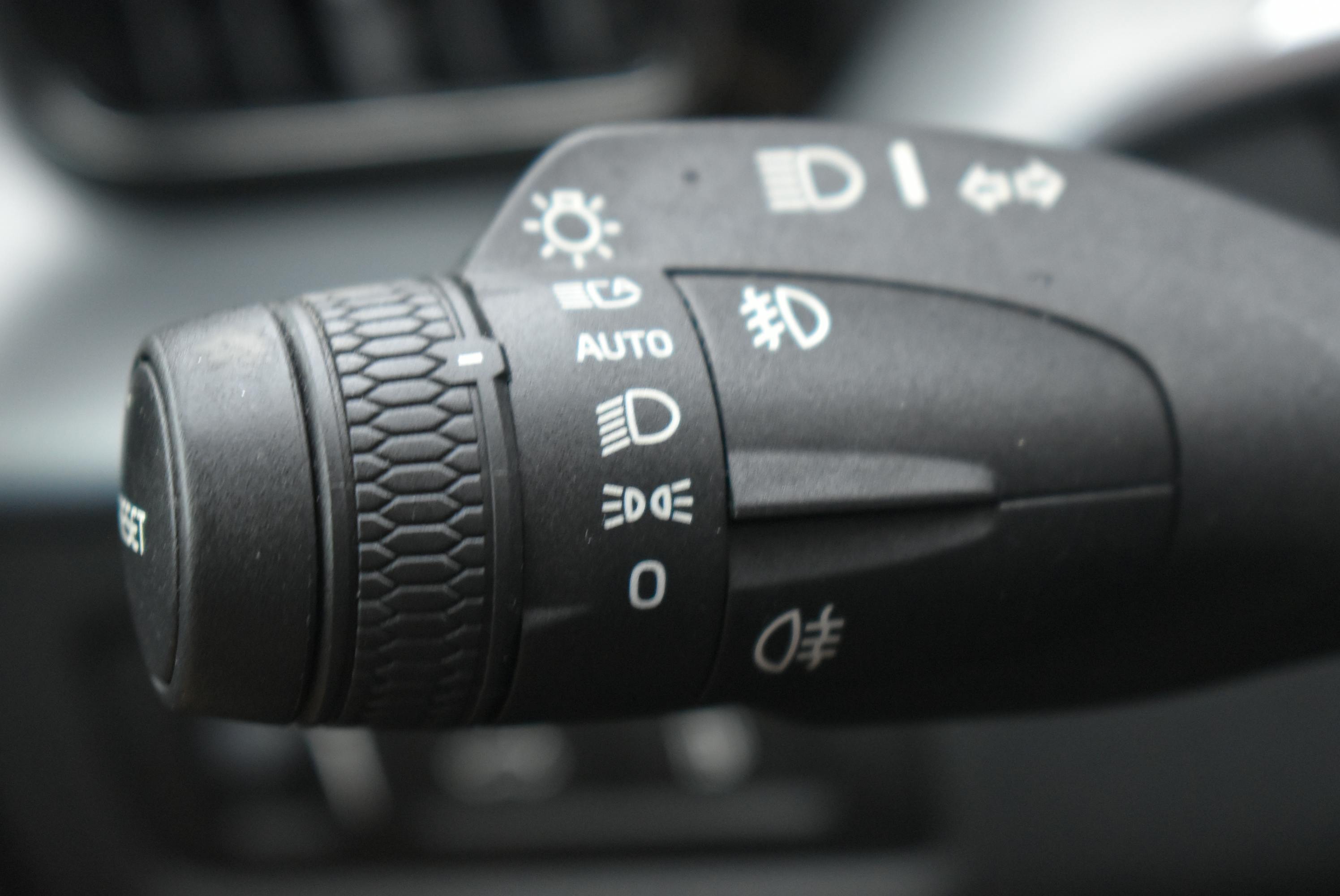 Volvo XC60  T8 TWIN ENGINE 303 + 87CH BUSINESS EXECUTIVE GEARTRONIC occasion - Photo 25