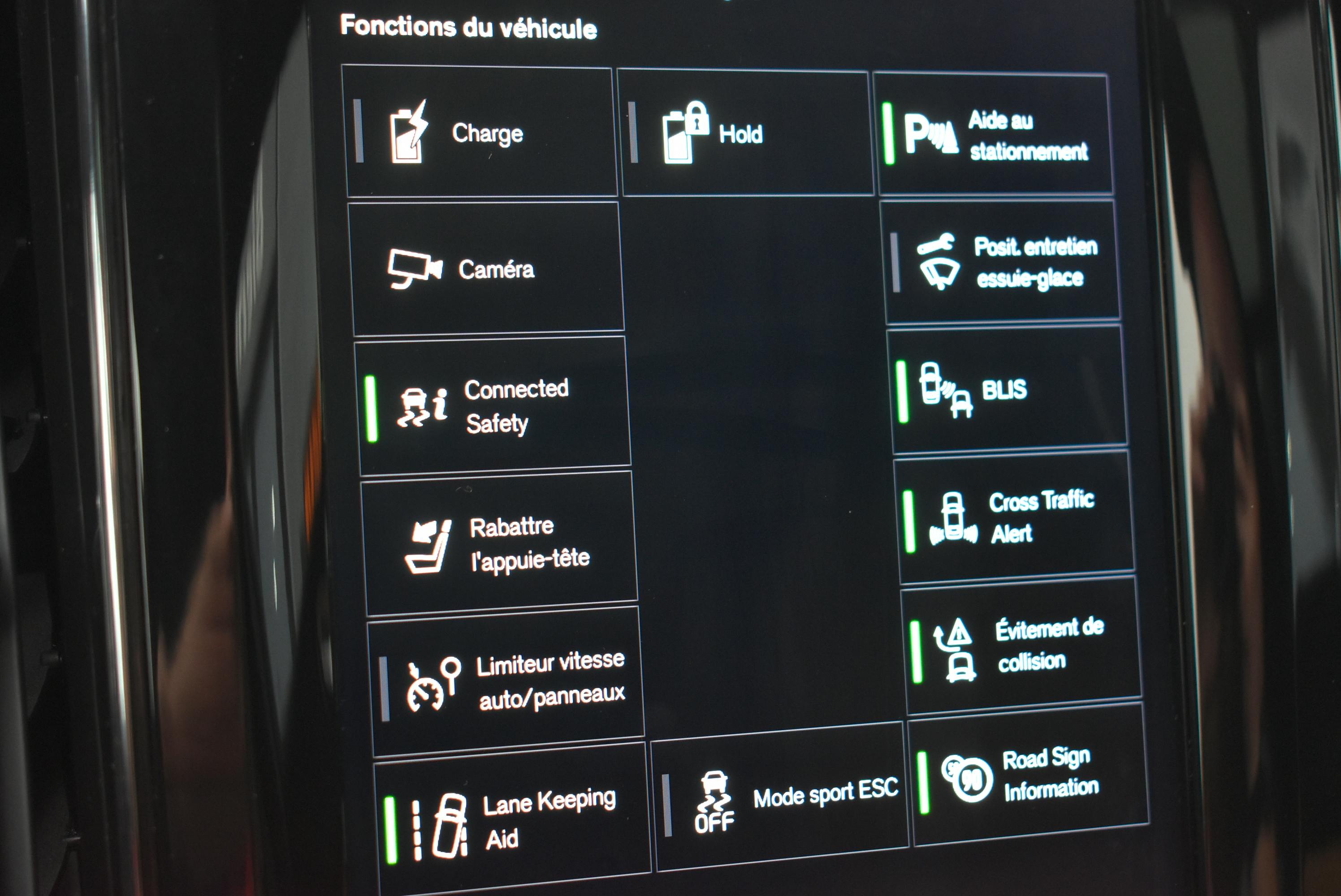 Volvo XC60  T8 TWIN ENGINE 303 + 87CH BUSINESS EXECUTIVE GEARTRONIC occasion - Photo 31