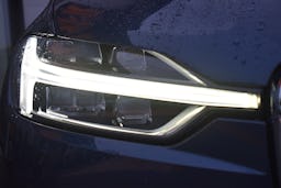 Volvo XC60  T8 TWIN ENGINE 303 + 87CH BUSINESS EXECUTIVE GEARTRONIC occasion - Photo 41