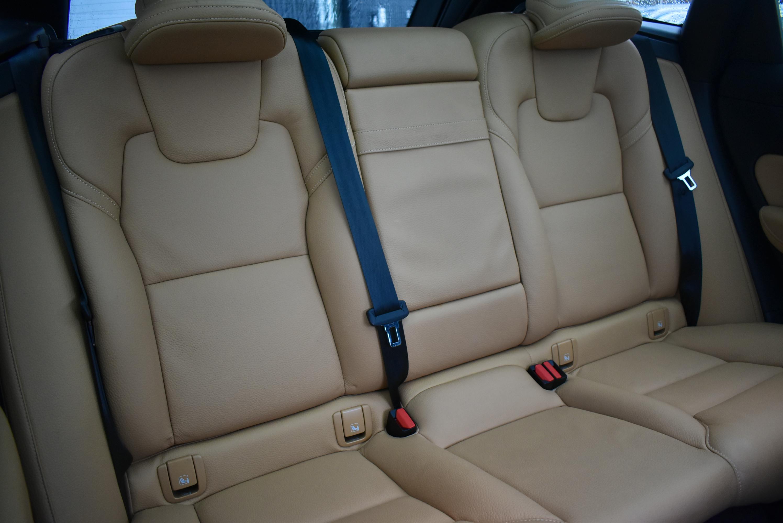 Volvo XC60  T8 TWIN ENGINE 303 + 87CH BUSINESS EXECUTIVE GEARTRONIC occasion - Photo 5